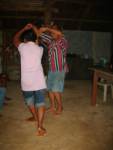 dancing2